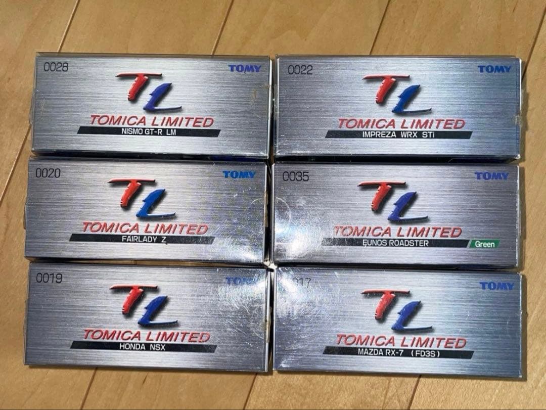 tomy トミカリミテッド