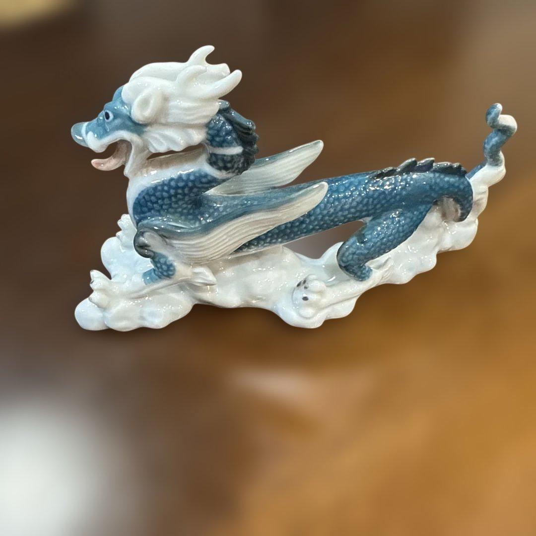   青×白 ドラゴン置物 約17cm