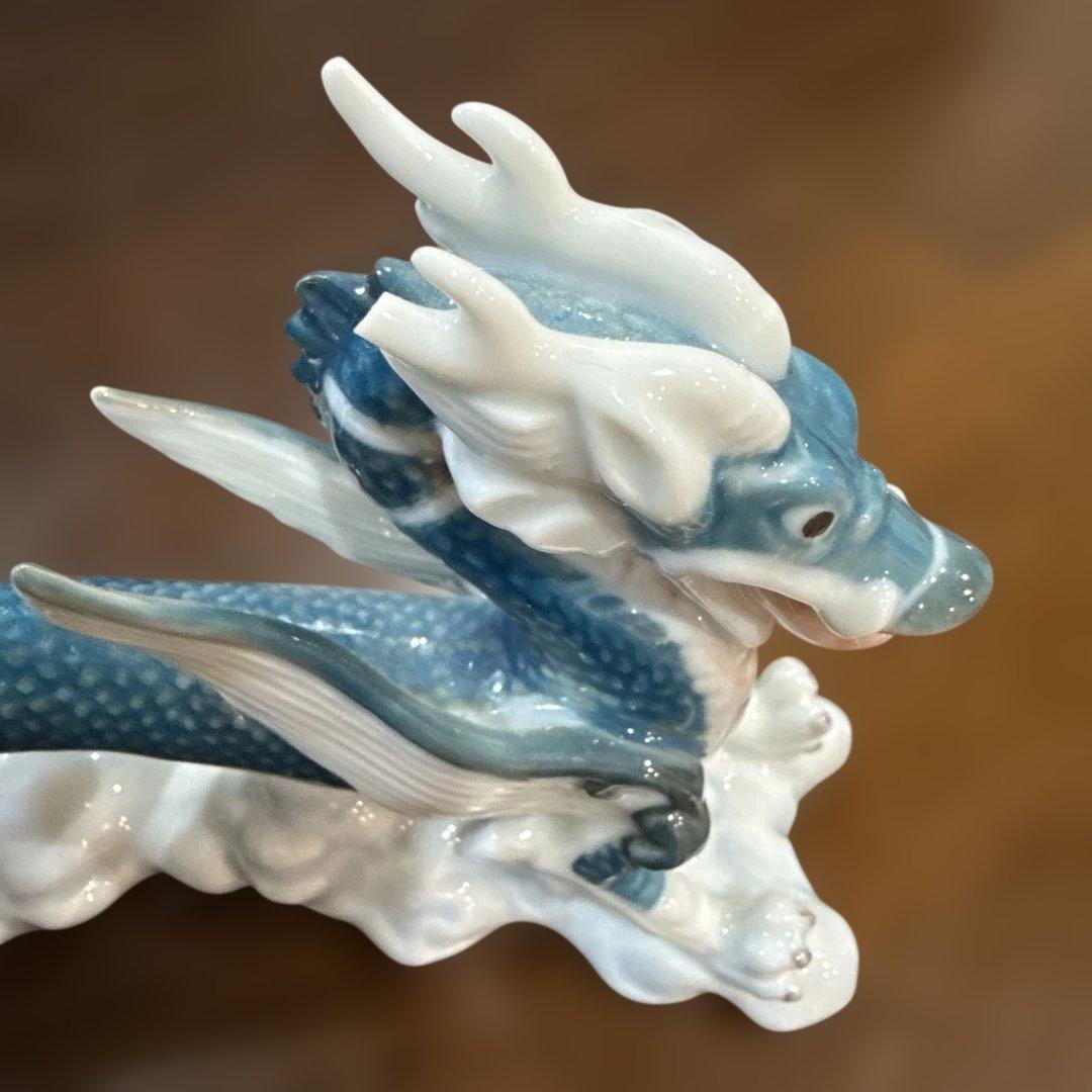   青×白 ドラゴン置物 約17cm