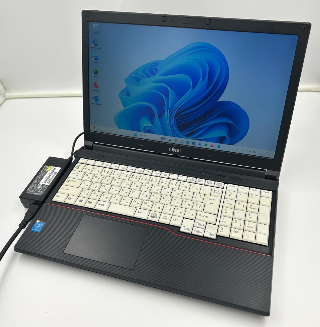 ノートパソコン windows11 オフィス付き core i5 A574/MX