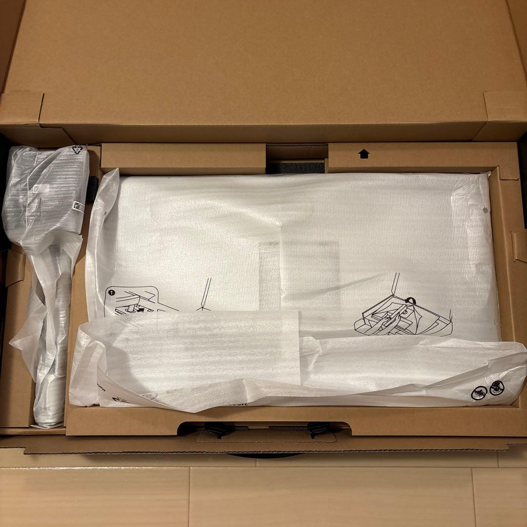 DELL U2724D モニター