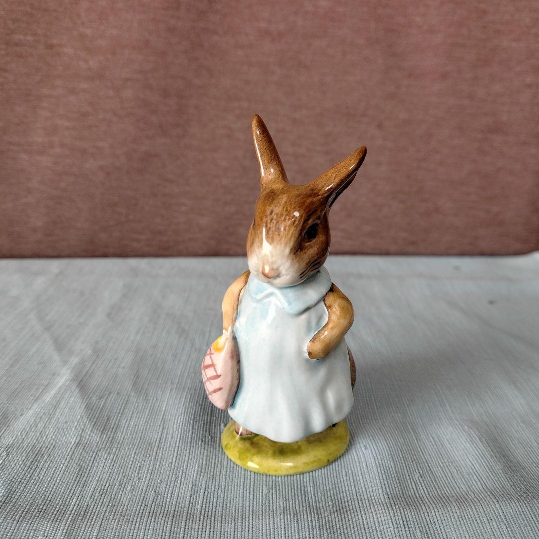 イギリス陶器老舗製 セラミックフィギュリン/ ピーターラビット2個組み合わせ品