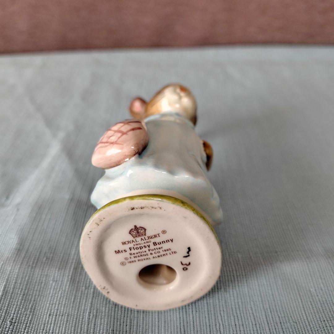 イギリス陶器老舗製 セラミックフィギュリン/ ピーターラビット2個組み合わせ品