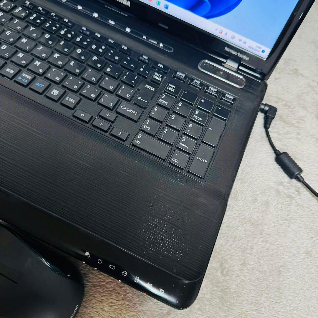 S354 TOSHIBAノートパソコンi7メモリ8G SSD高速Window11