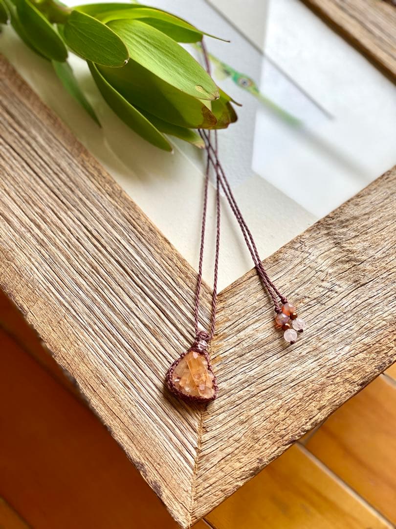 クラスター＊天然石マクラメネックレス/ヒーラーの作るお守りアクセサリー