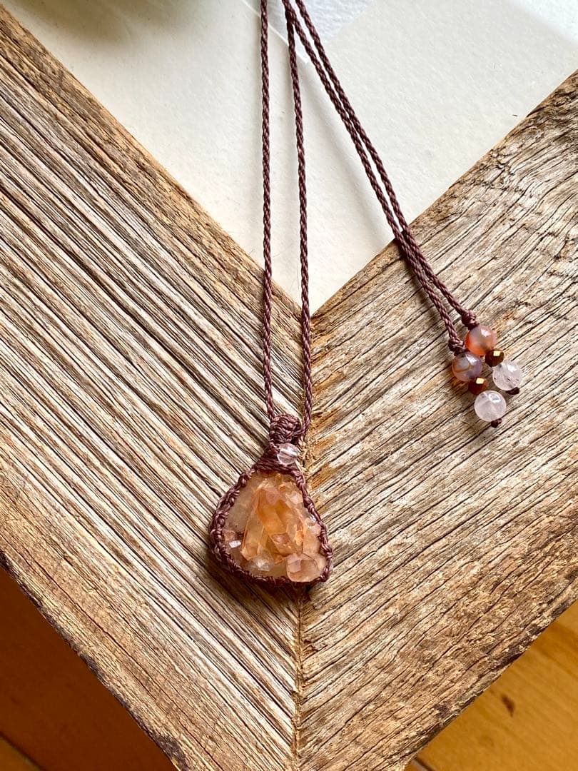 クラスター＊天然石マクラメネックレス/ヒーラーの作るお守りアクセサリー