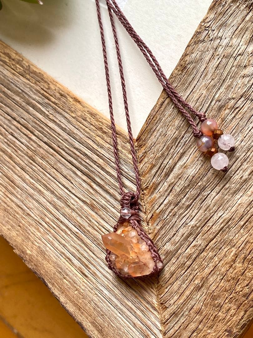 クラスター＊天然石マクラメネックレス/ヒーラーの作るお守りアクセサリー