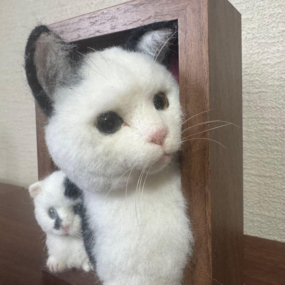 羊毛フェルト猫 ぶち猫ボックスフレーム