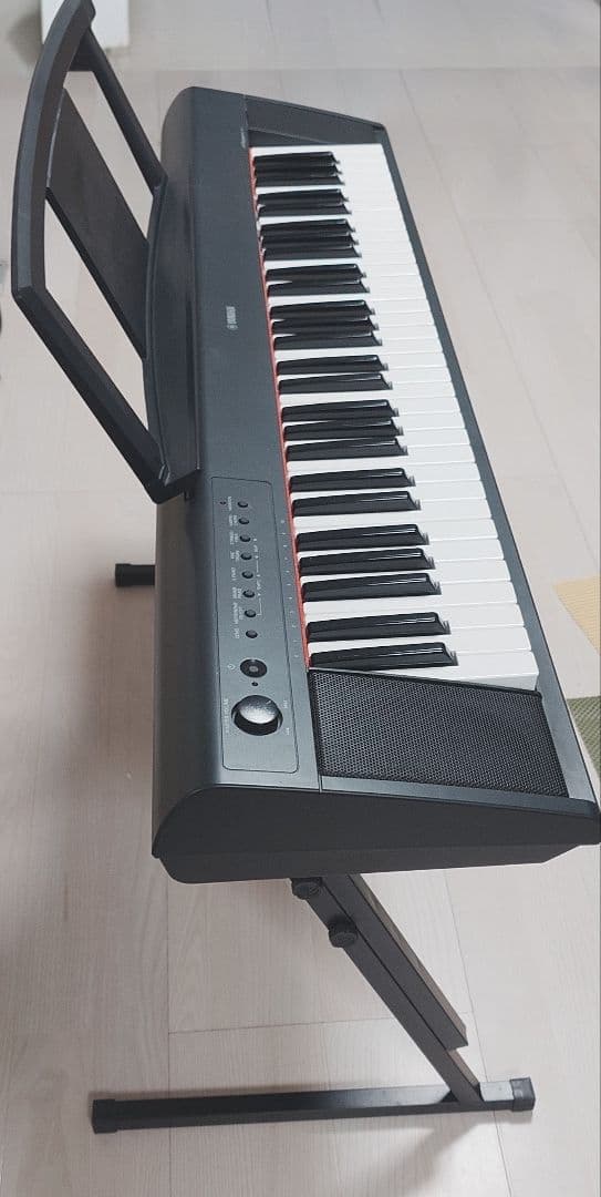 YAMAHA 電子キーボード piaggeroブラック NP-11