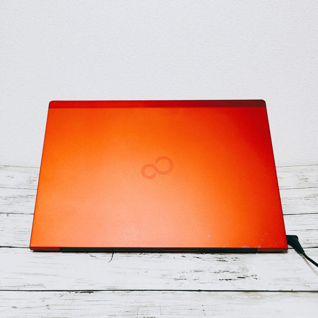 普段使いに♪富士通 FMV コンパクト ノートパソコン 薄型軽量 SSD カメラ