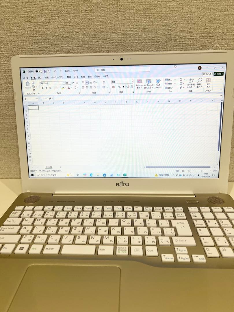 富士通パソコン、ケース、充電コード、マウス付き