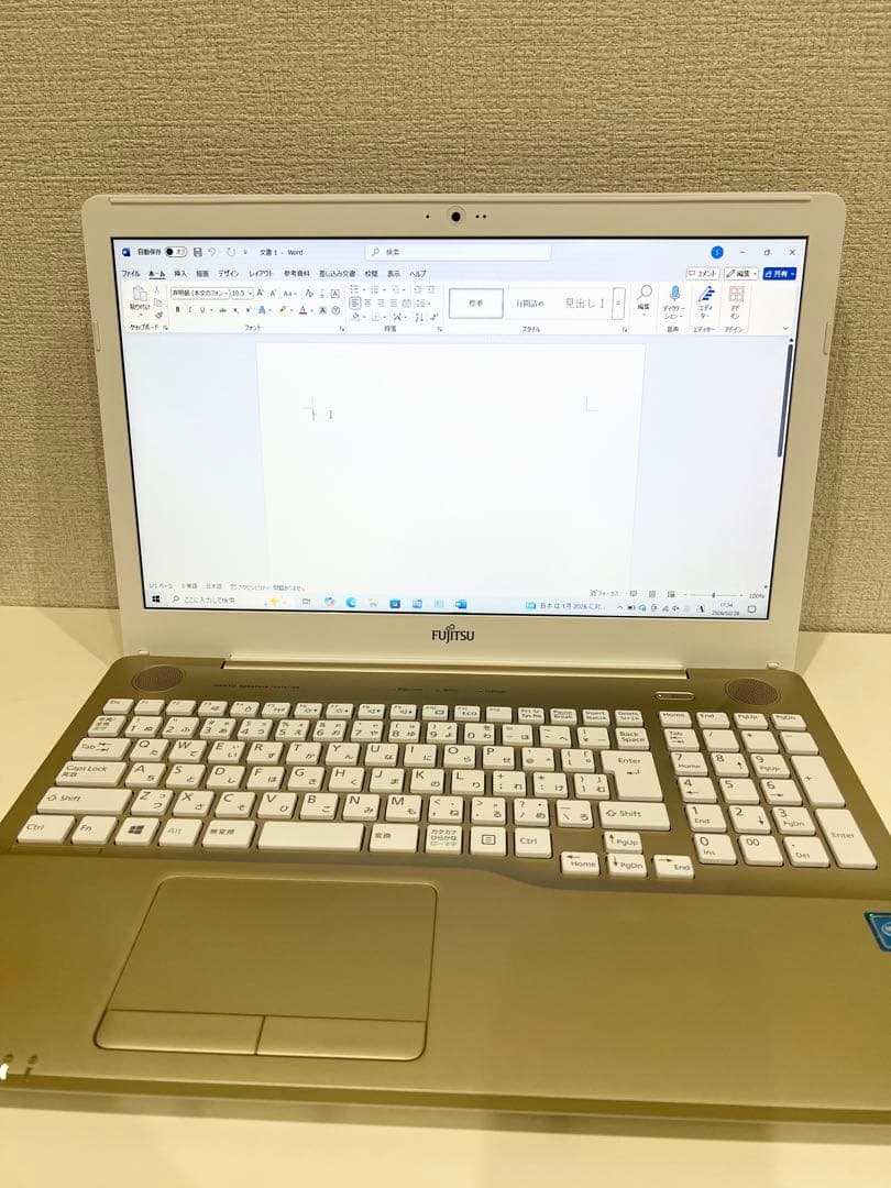 富士通パソコン、ケース、充電コード、マウス付き