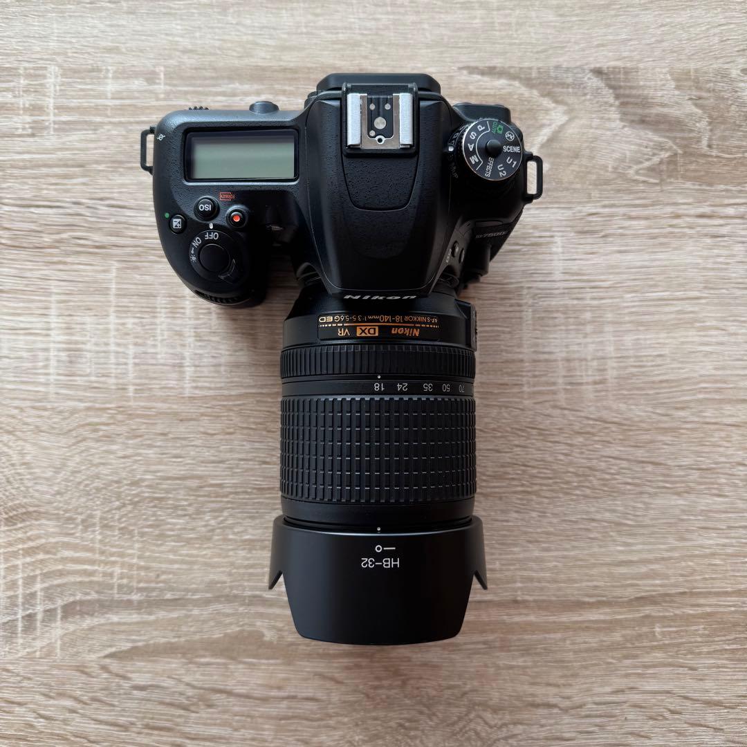 Nikon D7500 デジタル一眼レフカメラ　レンズキット