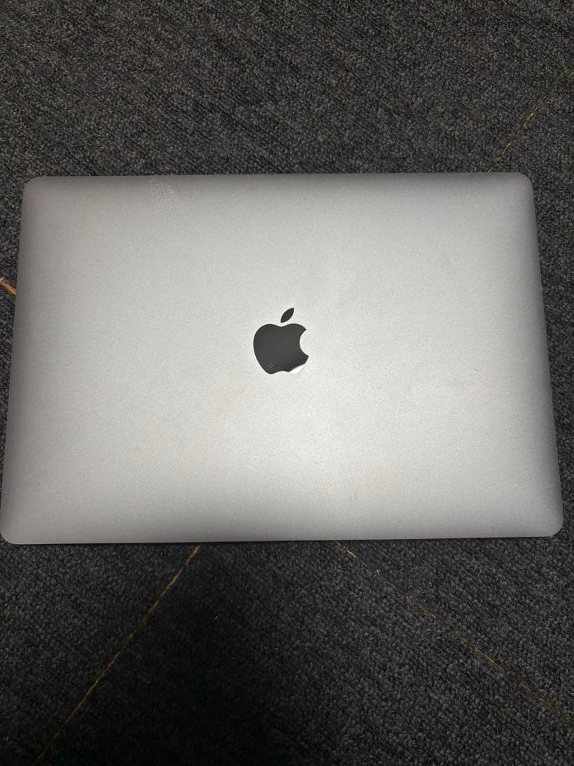 【美品】MacBook Air 13インチ　8G 256GB SSD