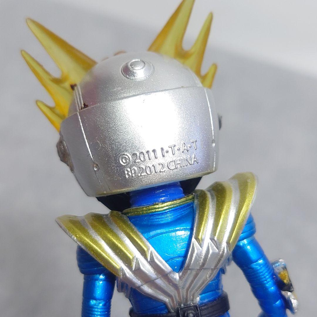 仮面ライダー フィギュア 青金色