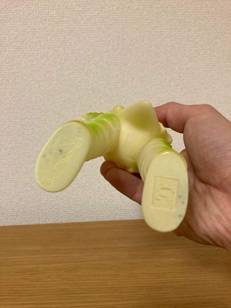 ブルマァク　ギロ星獣　蓄光