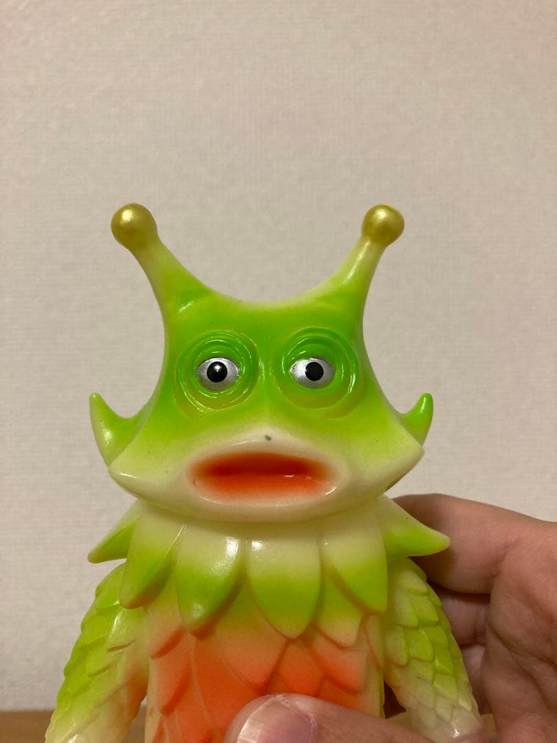 ブルマァク　ギロ星獣　蓄光