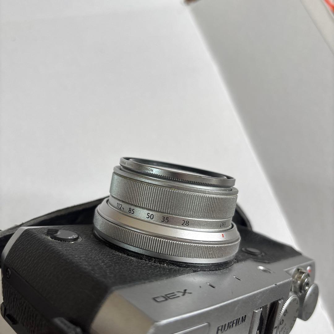 FUJIFILM X30 デジタルカメラ　バッテリー付き