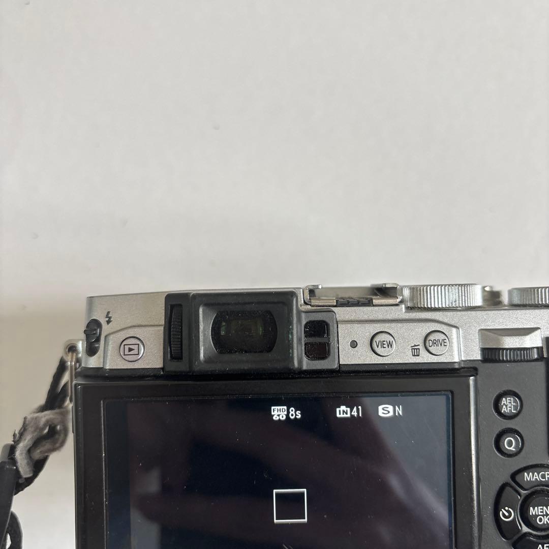 FUJIFILM X30 デジタルカメラ　バッテリー付き