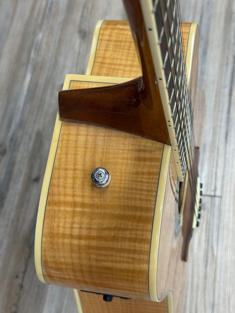 虎目レア Fender T-BUCKET-400CE Flame ＋ケース