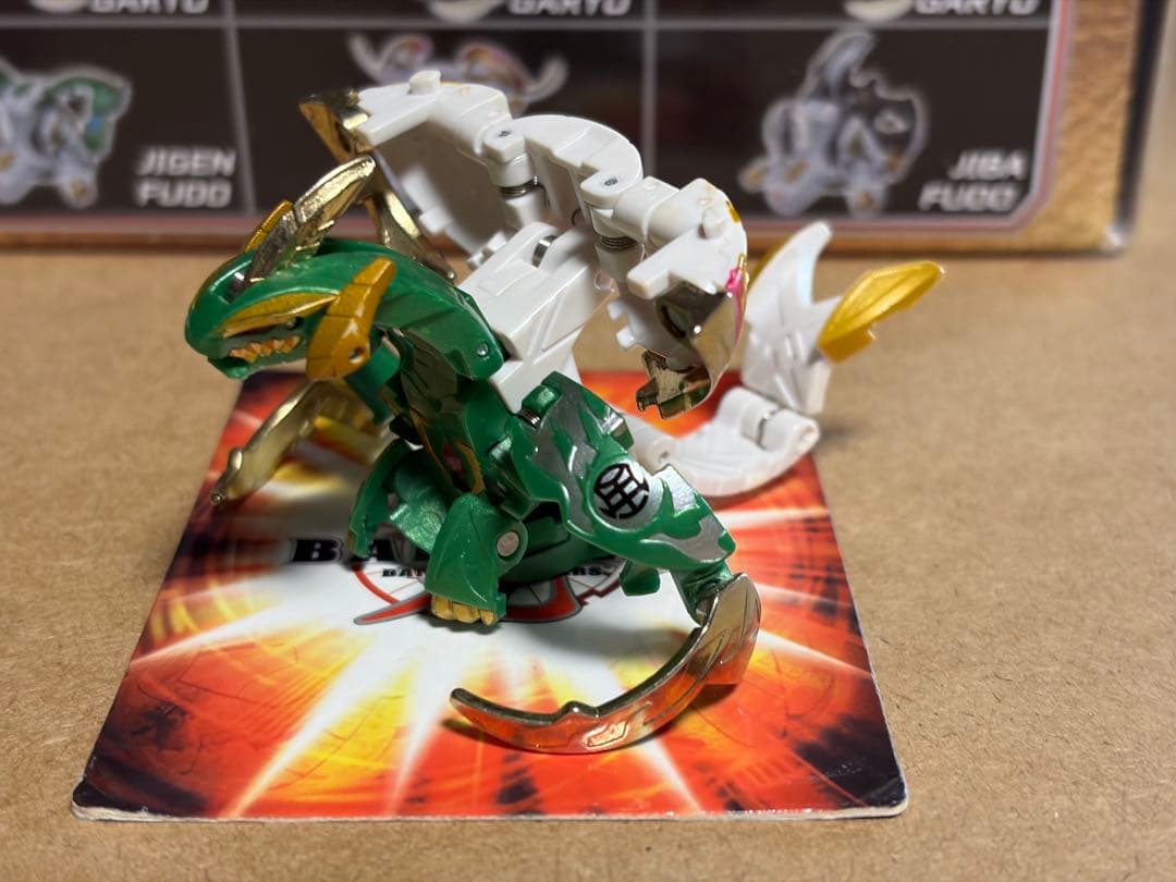 爆丸 神3 爆丸 爆TECH 神3 全ガリュウ 磁ドラガオン 轟フドウ