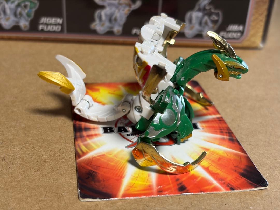 爆丸 神3 爆丸 爆TECH 神3 全ガリュウ 磁ドラガオン 轟フドウ