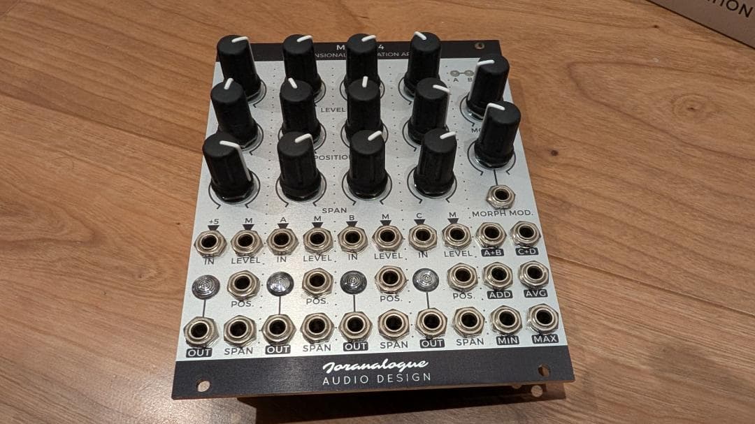 Joranalogue / Morph 4 モジュラーシンセ