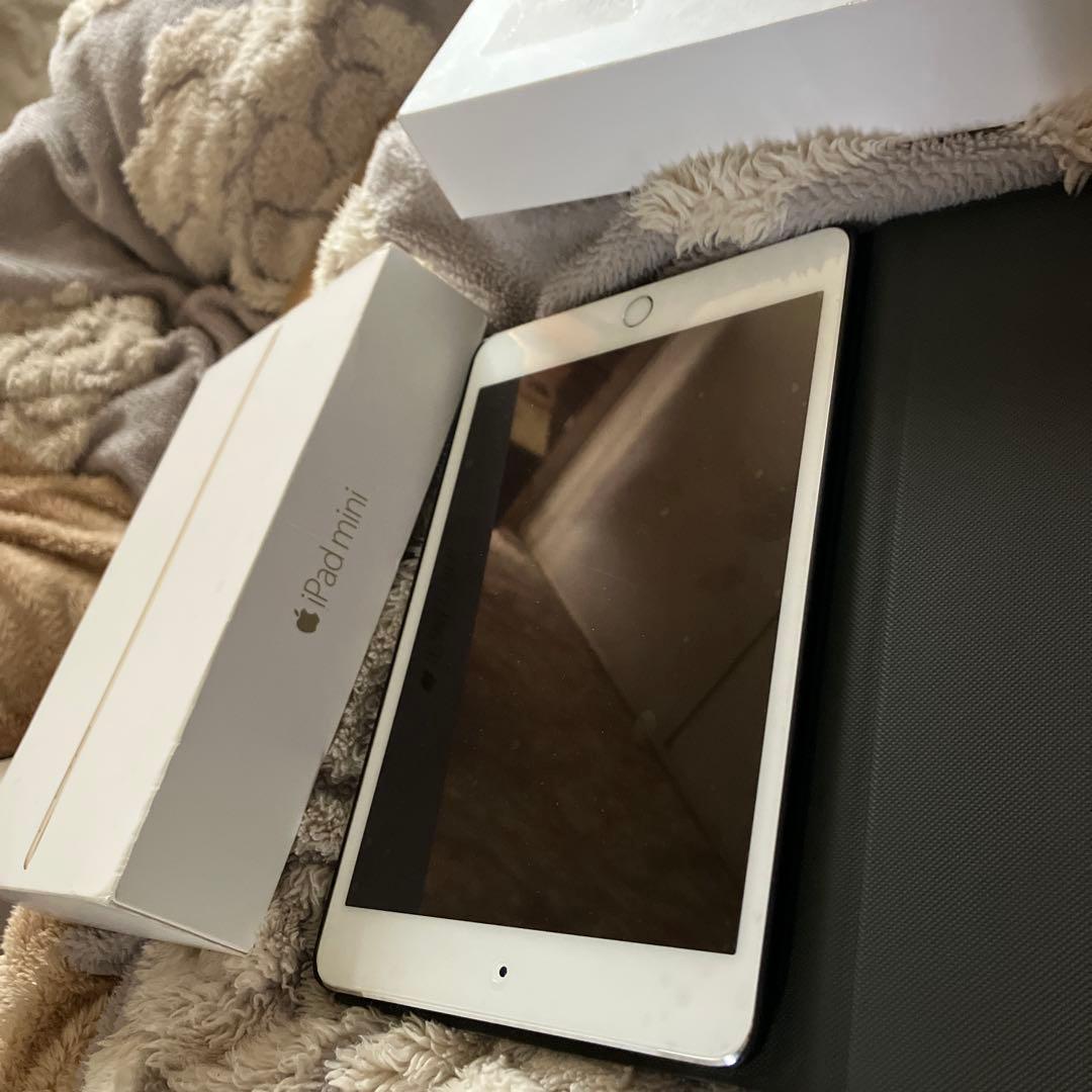 Apple iPad mini 4本体 SIMフリー セルラーモデル