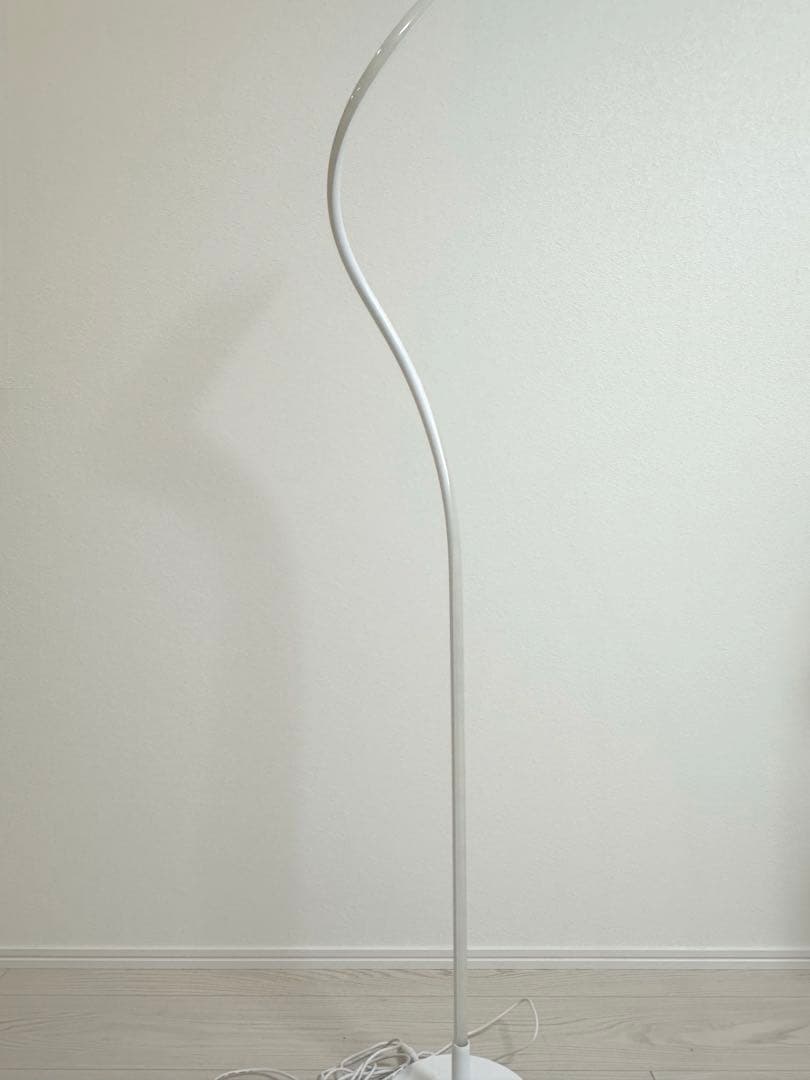 スムースフロアランプ リモコン有 白　おしゃれ