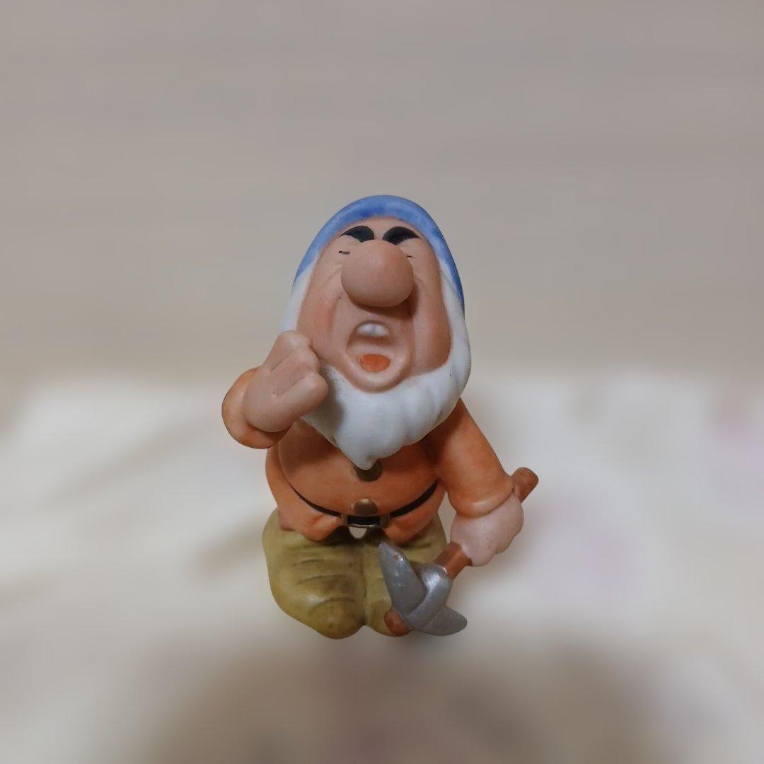 白雪姫と７人の小人　ディズニー　陶器　置物　スリランカ製