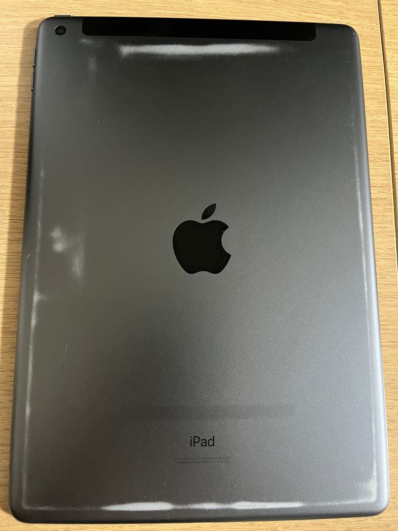 Apple iPad (第7世代) 128GB スペースグレー 初期化済み