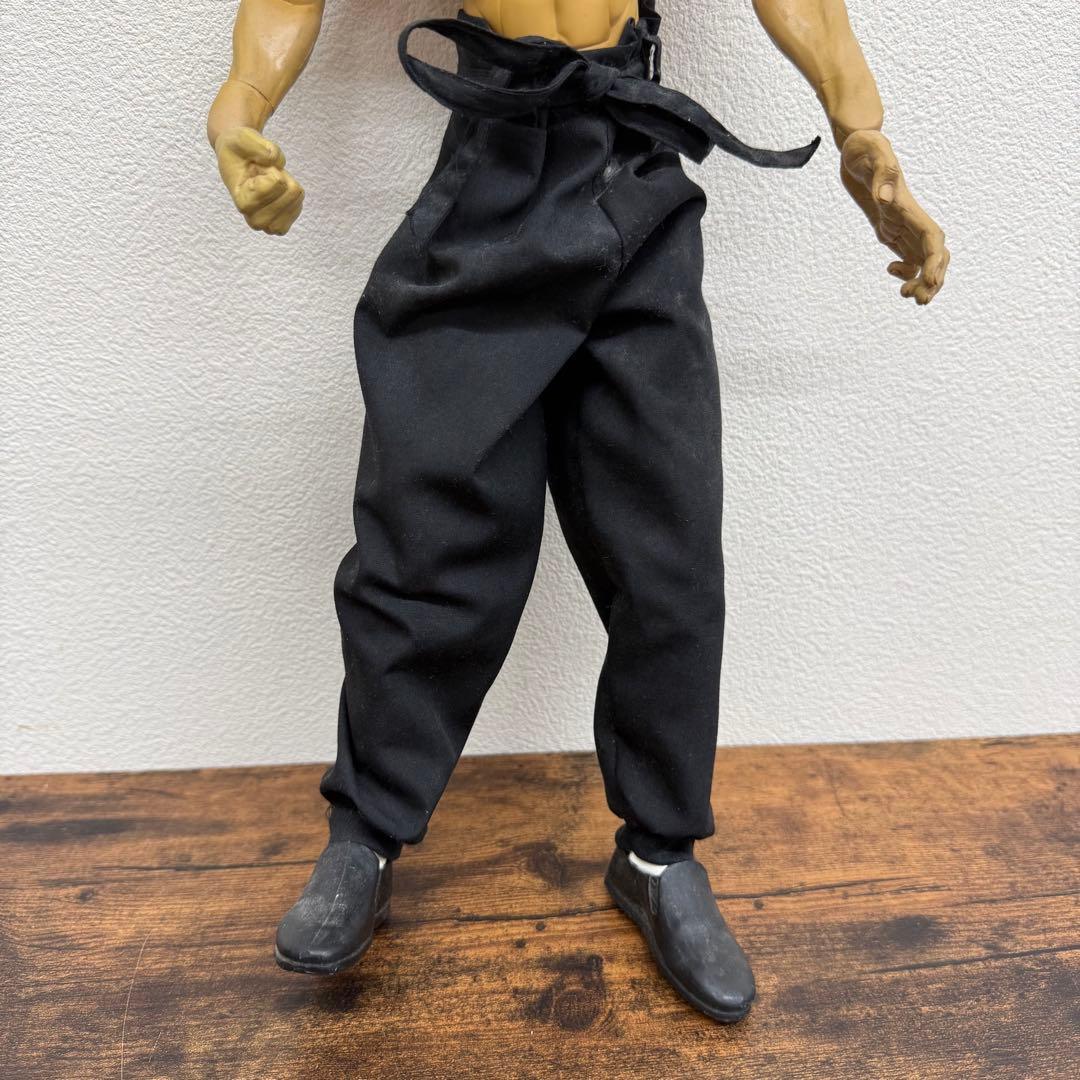 BRUCE LEE ブルース・リーフィギュア