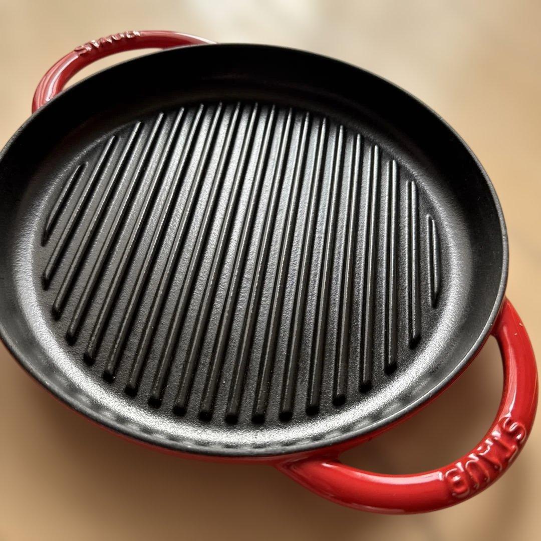 STAUB ピュアグリル ラウンド チェリー 26cm /レッド グリルパン