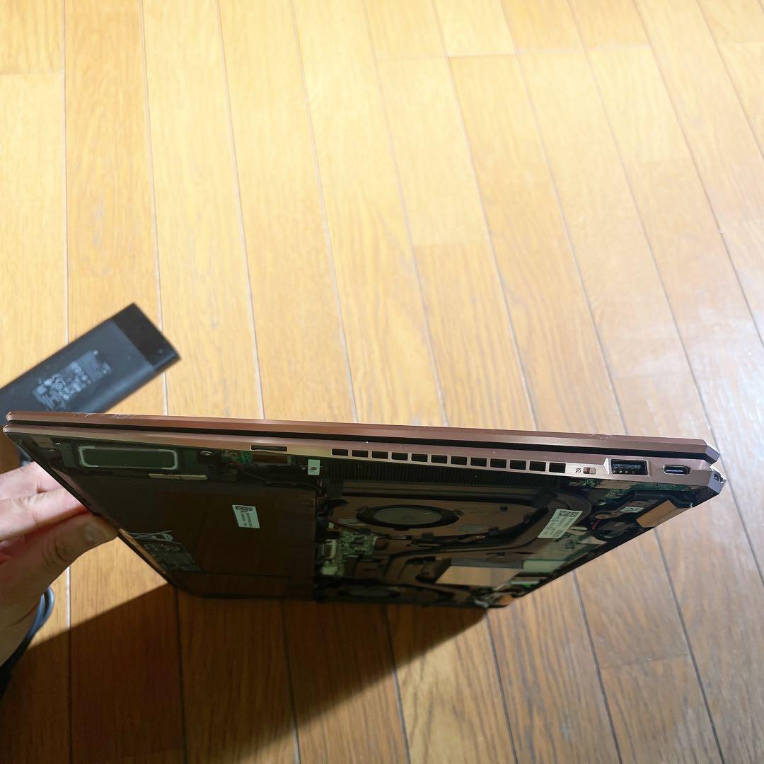 ジャンク品HP spectre i7 8th Gtx メモリ16GB 起動不可