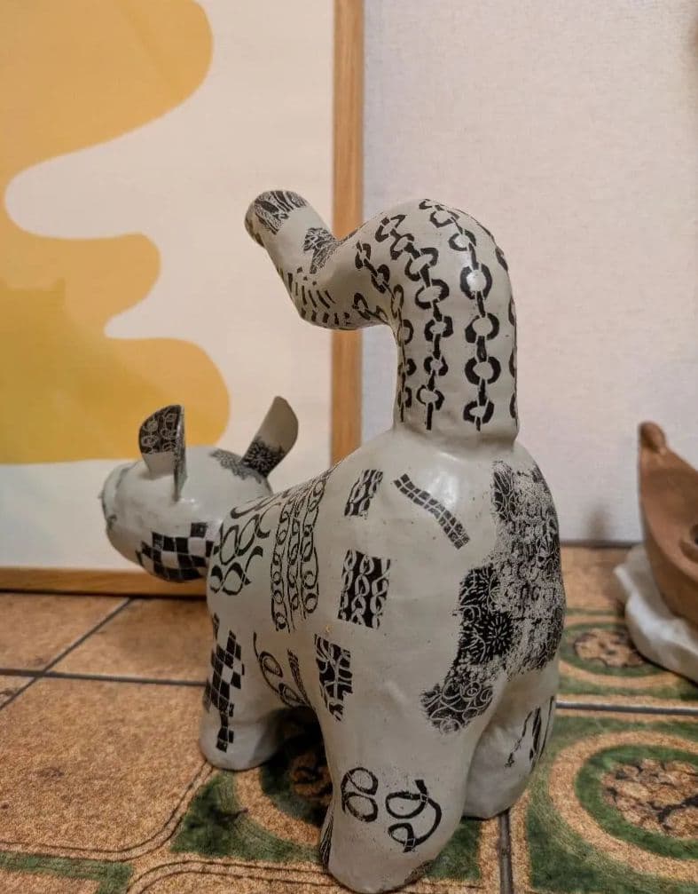 金子潤　作品　張り子　猫