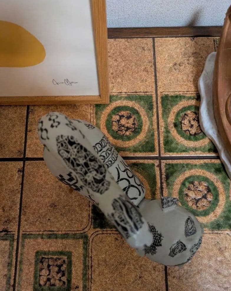 金子潤　作品　張り子　猫