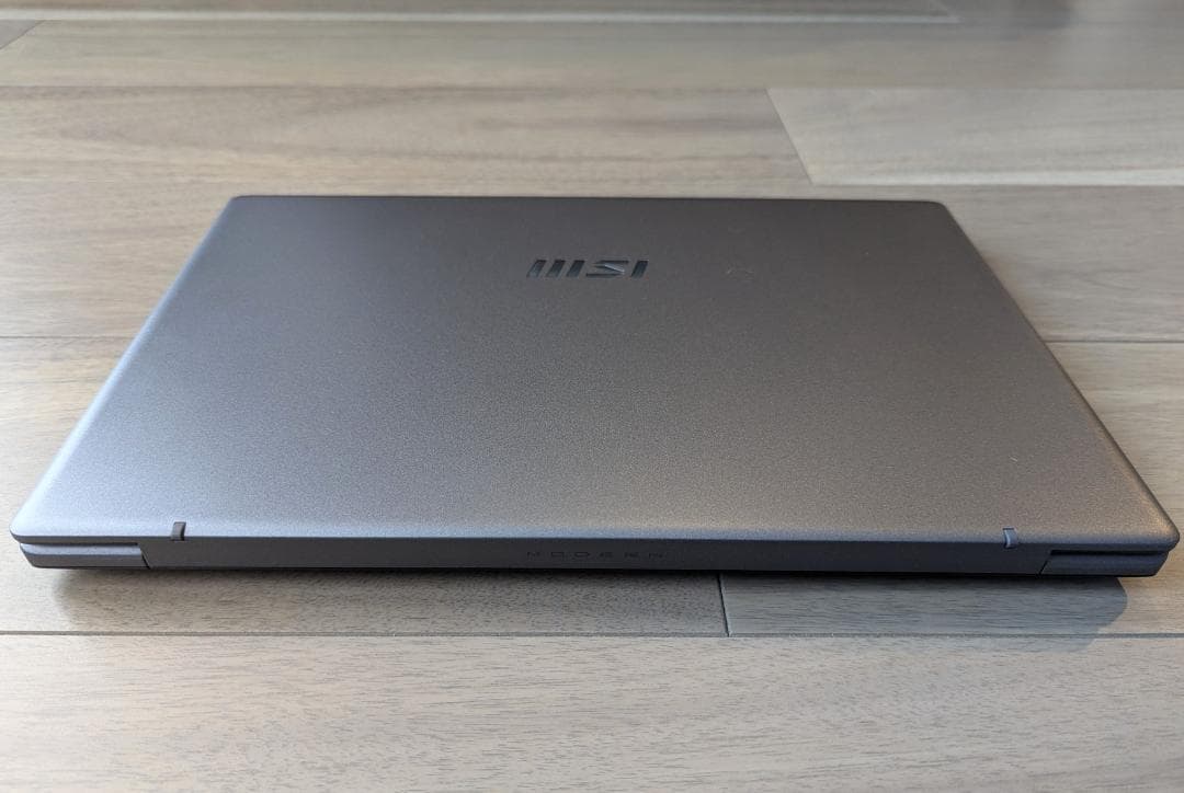 MSI 14インチ Core 7 32GB SSD 1TB バックライト付きキー