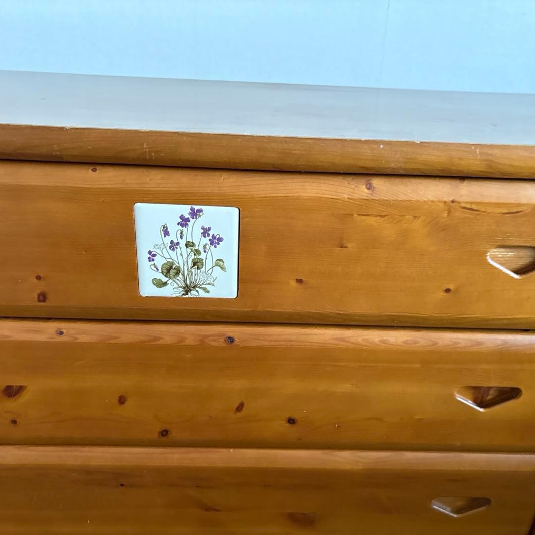 木製チェスト 幅違いの3段の引き出し付き　昭和レトロ