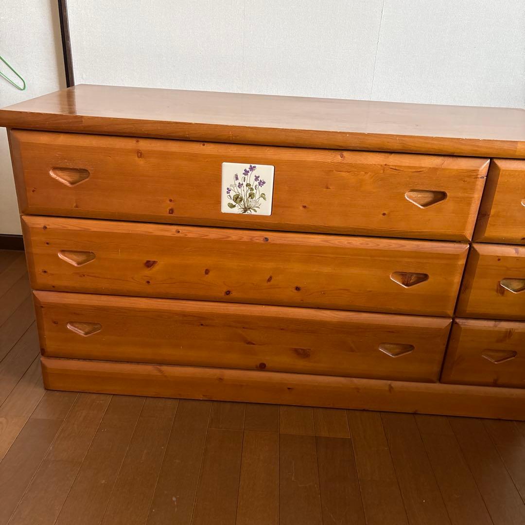 木製チェスト 幅違いの3段の引き出し付き　昭和レトロ