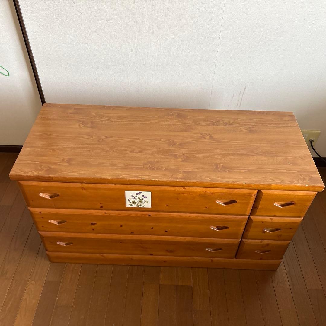 木製チェスト 幅違いの3段の引き出し付き　昭和レトロ