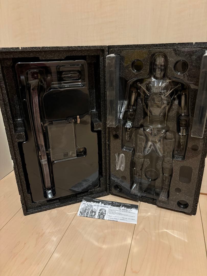 【希少☆未使用】ホットトイズ ターミネーター4 T-600エンドスケルトン1/6