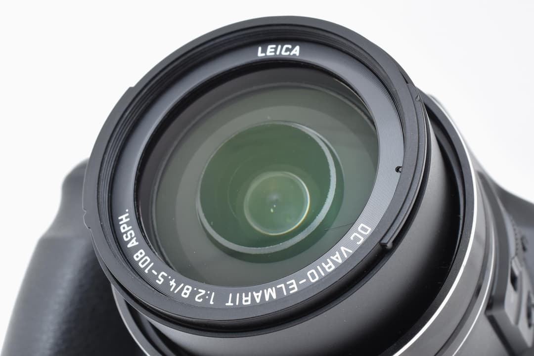 ■ 美品 ■ PANASONIC DMC-FZ200 0453
