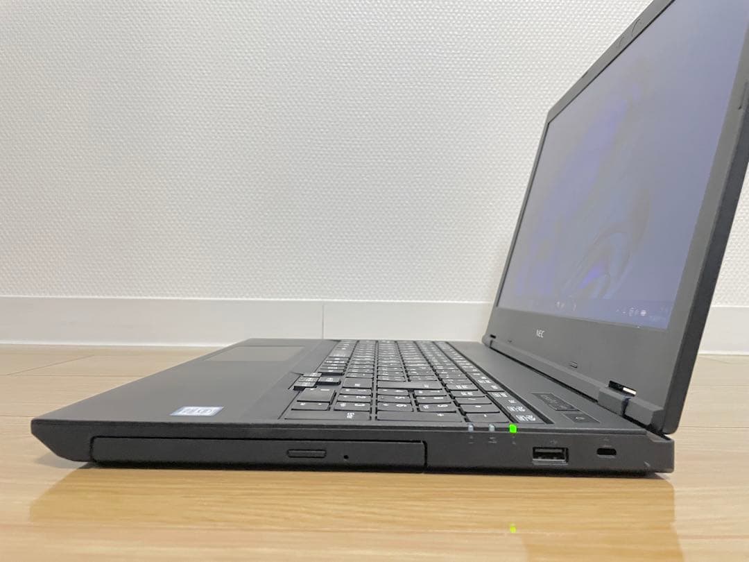 Windowsノート本体 NEC VersaPro Core i5-8365U SSD128GB