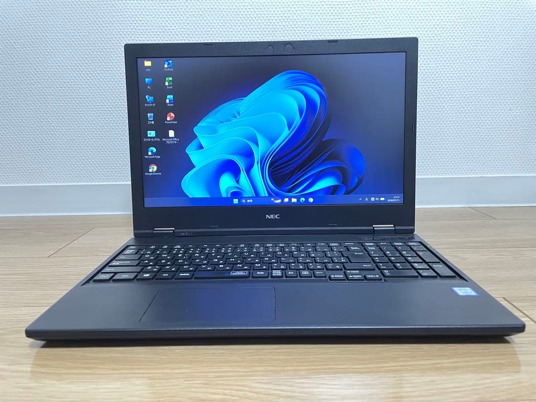 Windowsノート本体 NEC VersaPro Core i5-8365U SSD128GB