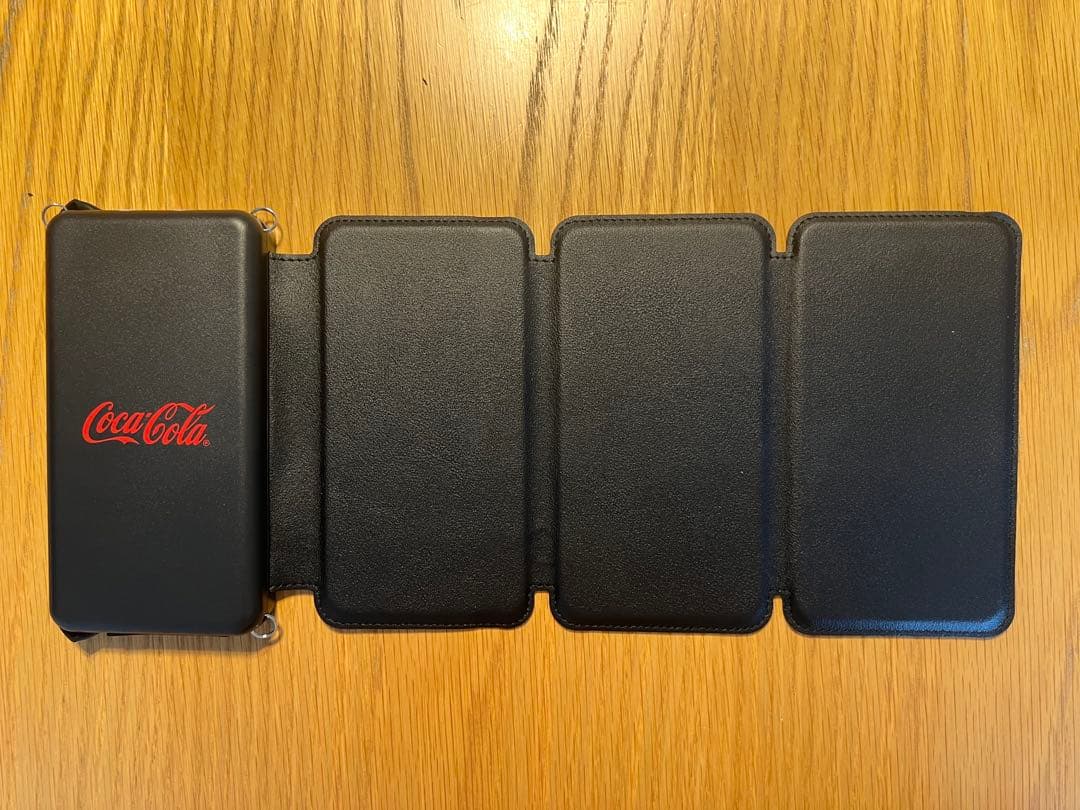 【値下げ】コカコーラ　ソーラーパネルモバイルバッテリー