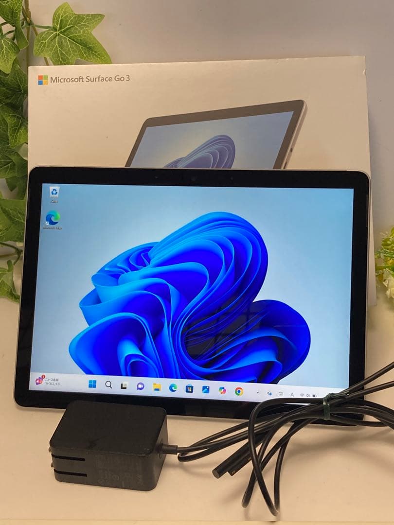 Microsoft Surface Go3 タブレット 充電器付き