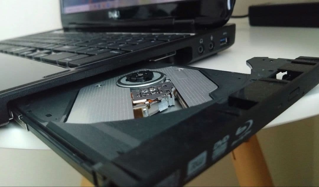 DELL INSPIRON N5110 ノートパソコン Corei7