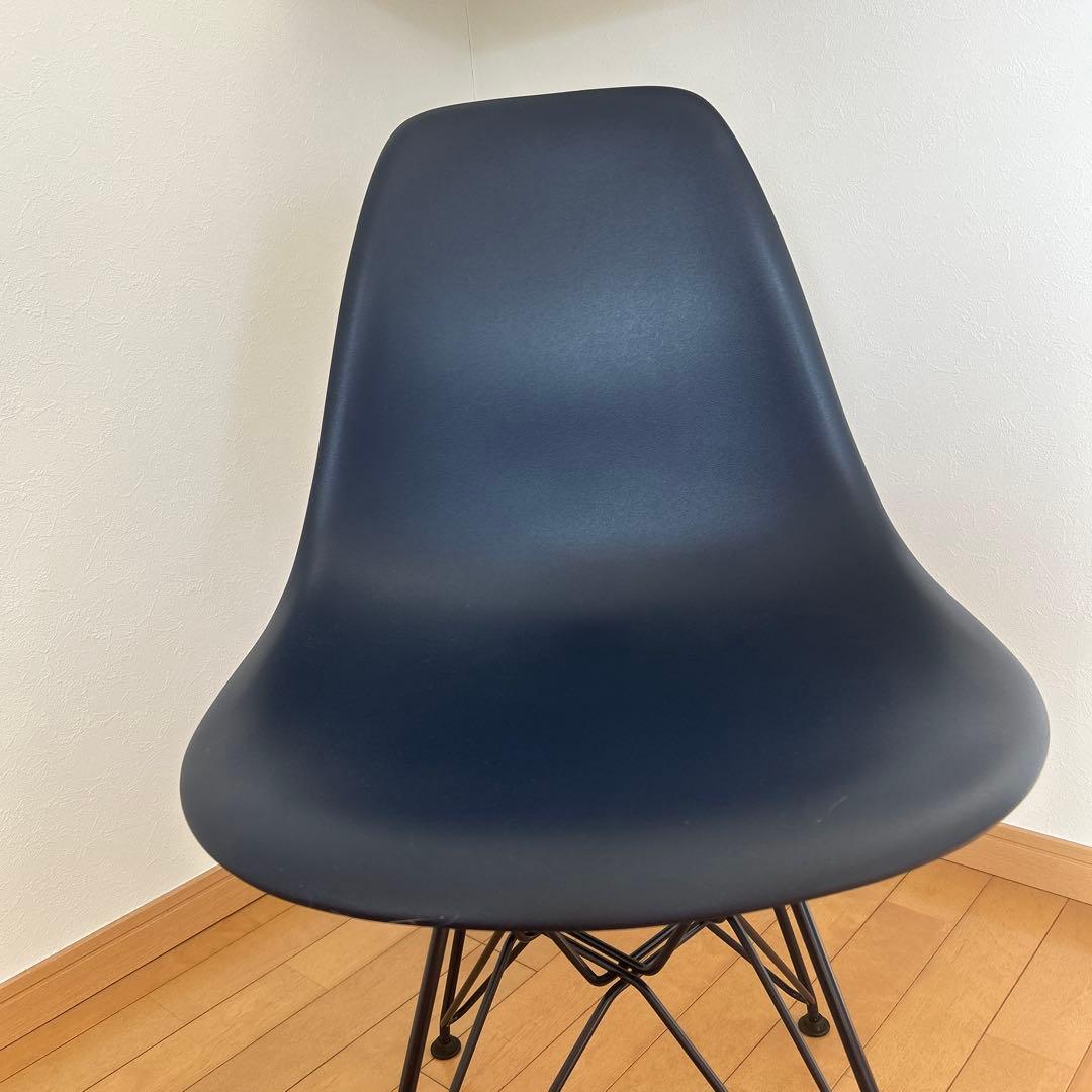 ネイビー エッフェルベース チェア