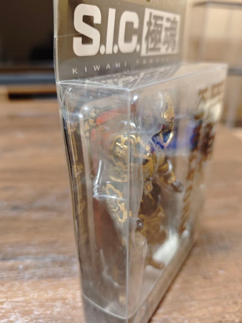 S.H.Figuarts 仮面ライダーブレイズS.I.C. 仮面ライダーブレイド