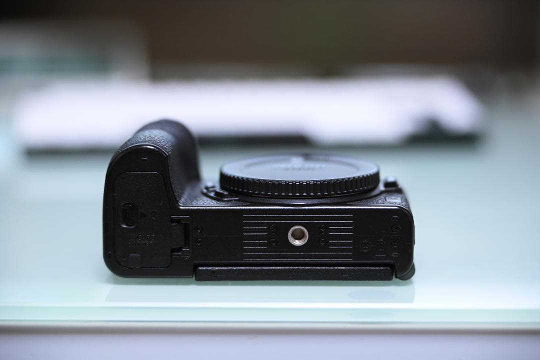 Nikon Z30 ミラーレスカメラ